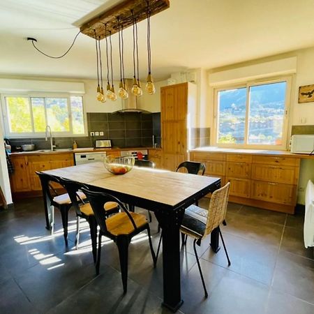 Large Chalet With Terrace And View In Briancon 아파트 외부 사진