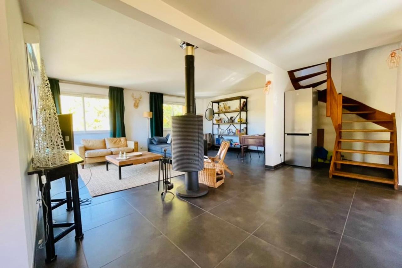 Large Chalet With Terrace And View In Briancon 아파트 외부 사진